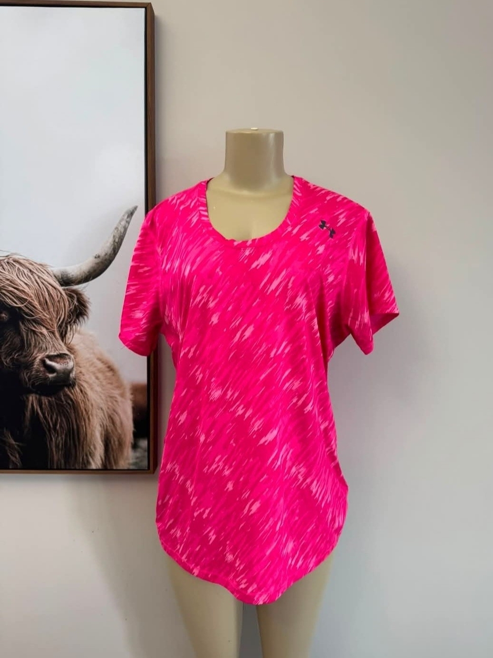 Under Armour Women's Hot Pink Heathered Short Sleeve Tee